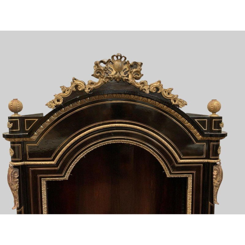 Vitrine d’apparat Napoléon III en bois noir et bronze ciselé doré – XIXᵉ siècle