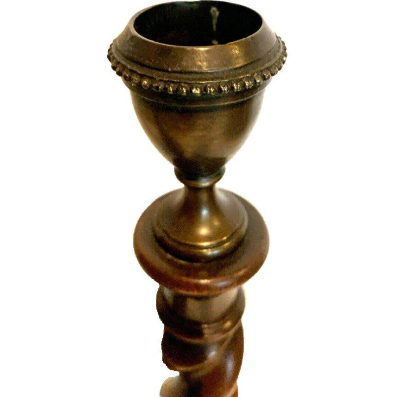 Pair of candlesticks with a central twisted column, solid walnut – 19th century