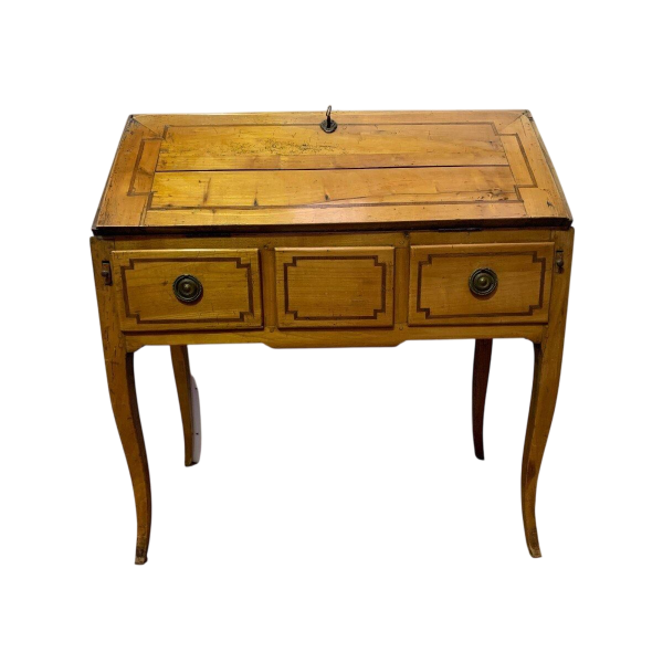 Louis XV style slant-front desk in solid cherry wood – 19th century