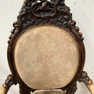 Fauteuil d’apparat richement sculpté Napoléon III – XIXᵉ siècle