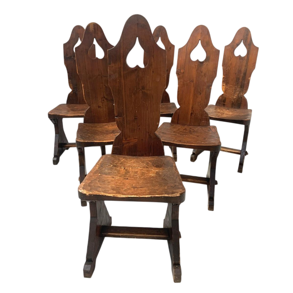 Set van zes stoelen in brutalistische stijl, gemaakt van natuurlijk hout – 20e eeuw