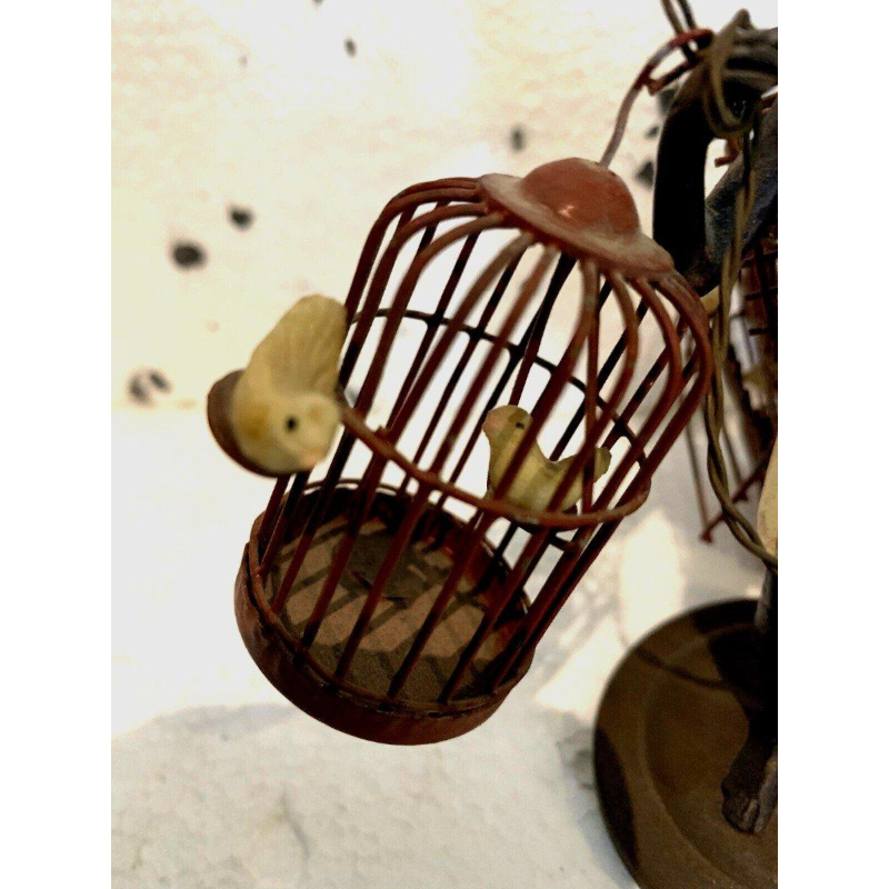 "De vogelkooidrager," miniatuur bronzen sculptuur, 20e eeuw