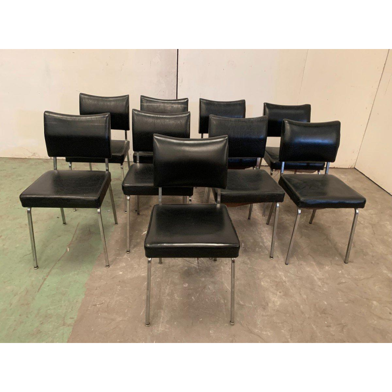 Set van acht vintage stoelen van chroom en imitatieleer – 20e eeuw