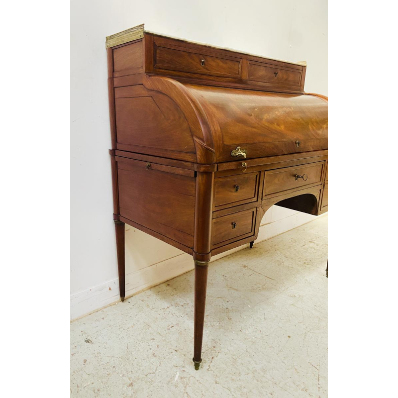 Bureau à cylindre style Louis XVI en acajou et placage d'acajou, fin du XVIIIème siècle