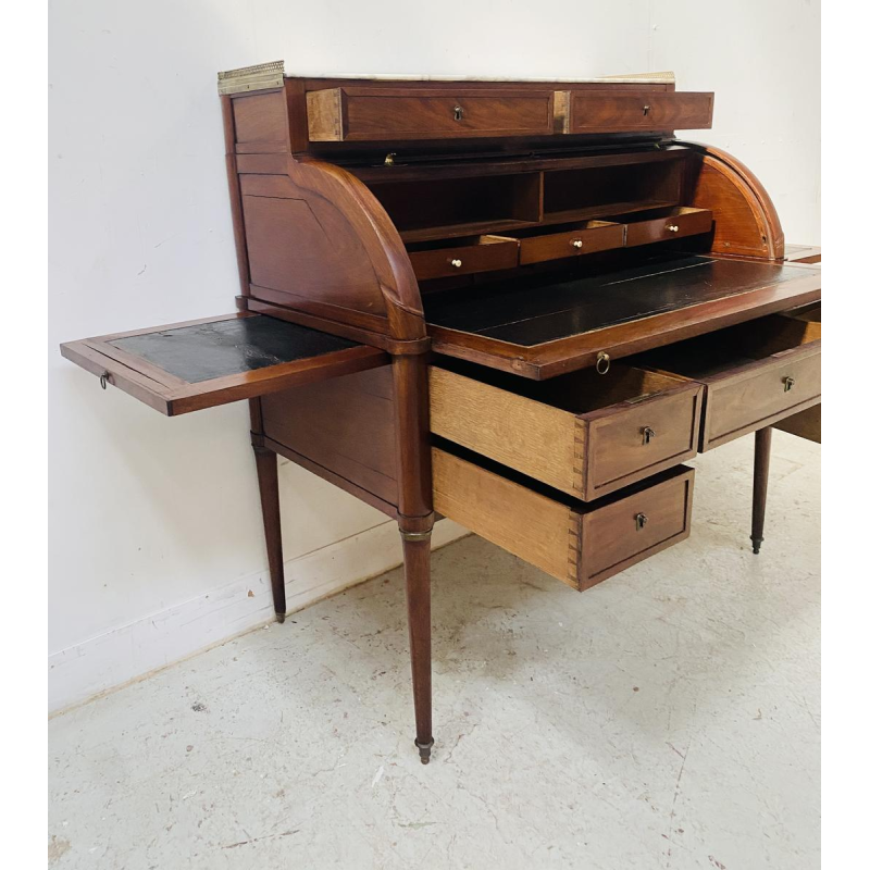 Bureau à cylindre style Louis XVI en acajou et placage d'acajou, fin du XVIIIème siècle
