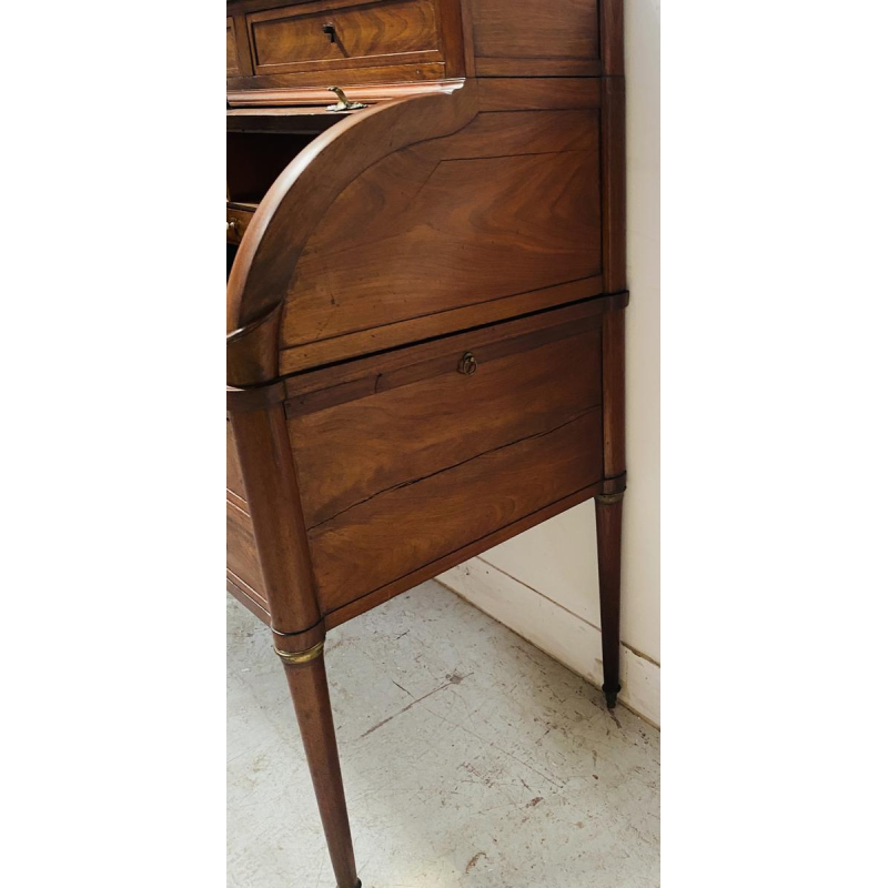 Bureau à cylindre style Louis XVI en acajou et placage d'acajou, fin du XVIIIème siècle