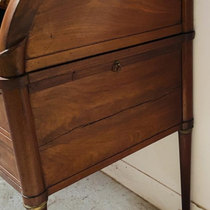Bureau à cylindre style Louis XVI en acajou et placage d'acajou, fin du XVIIIème siècle