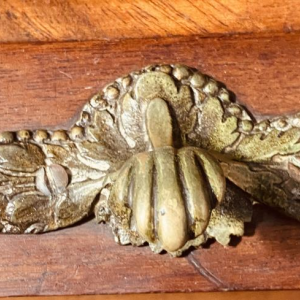 Bureau à cylindre style Louis XVI en acajou et placage d'acajou, fin du XVIIIème siècle