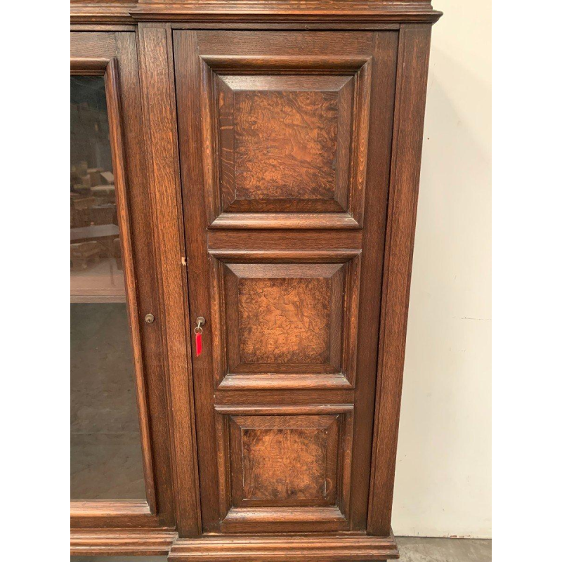 Renaissance-style bookcase in solid oak – 20th century