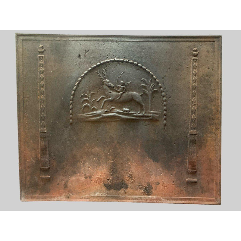 Plaque de fond de cheminée en fonte "Angelot et Renne" – XIXᵉ siècle