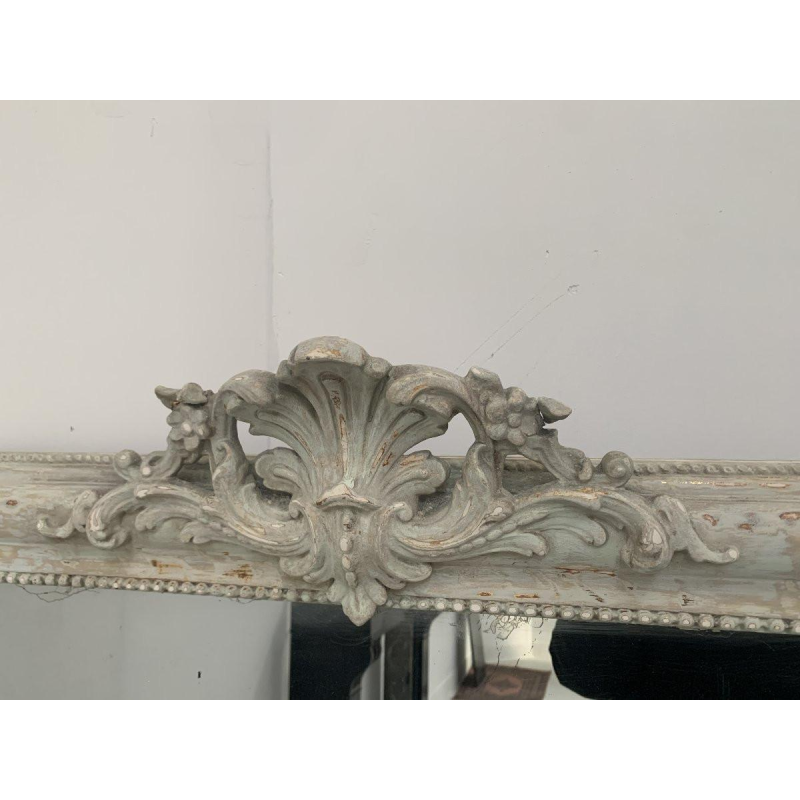 Miroir de style Louis XV en bois et stuc patiné – XIXᵉ siècle