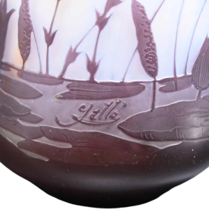 Emile Gallé, Art Deco pâte de verre vase, Sauterelle decor, ca 1900 / 1920