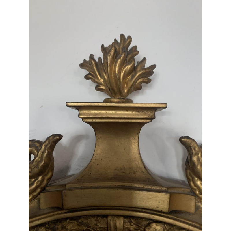 Miroir sorcière à fronton en bois sculpté et doré – XIXᵉ siècle