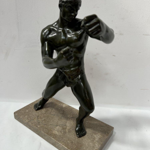 Bronzen sculptuur "De Bokser" met bruin/groene patina – 20e eeuw