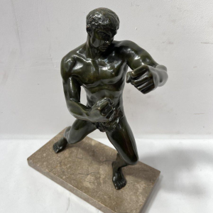 « Le Boxeur » sculpture en bronze à patine brun / vert – XXᵉ siècle
