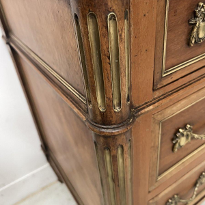 Louis XVI style mahogany commode with a grey veined marble top – 19th century