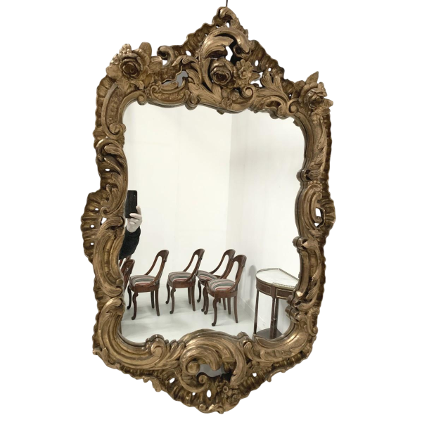 Louis XV style mirror in carved and gilded wood – 18th century