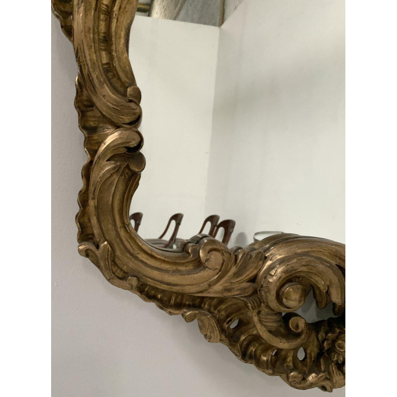 Louis XV style mirror in carved and gilded wood – 18th century