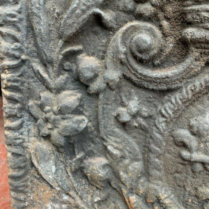 Cast iron fireplace backplate – 19th century