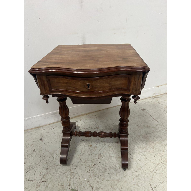 Werktafel van mahoniehout en fineer uit het Napoleontische tijdperk, 19e eeuw.