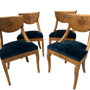 Set van vier esdoornhouten stoelen in Charles X-stijl – 20e eeuw