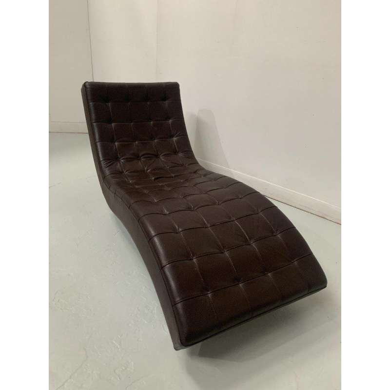 Banquette de relaxation en damier de cuir noir – XXᵉ siècle