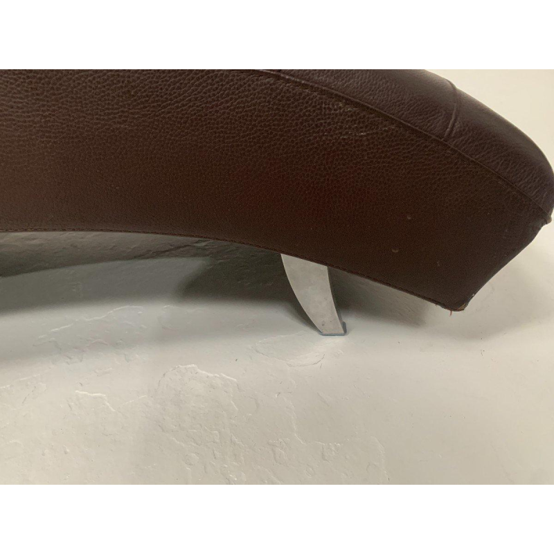 Banquette de relaxation en damier de cuir noir – XXᵉ siècle