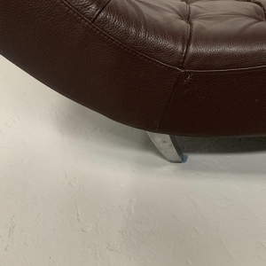 Black leather checkered relaxation bench – 20th century