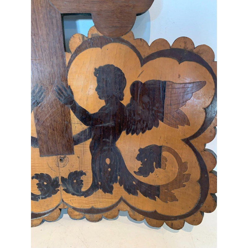 Inlaid wood panel, decorated with winged angels – 19th century