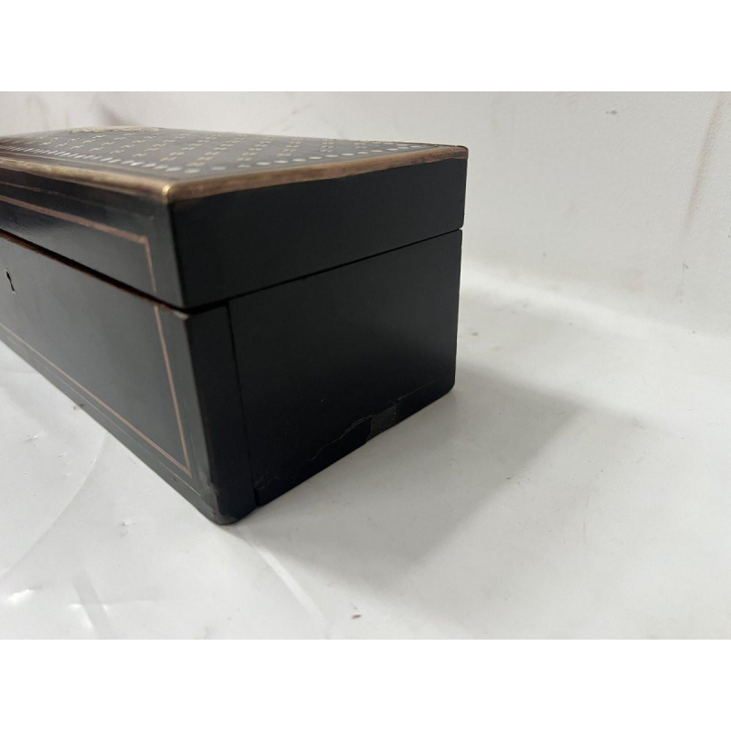 Marquetry glove box in the style of Queen Napoleon III – 19th century