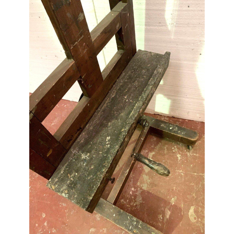 Solid oak rack and pinion painting easel – 19th century
