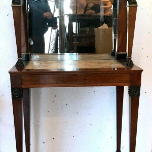 Console à fond de miroir en acajou d'époque Empire – XIXᵉ siècle
