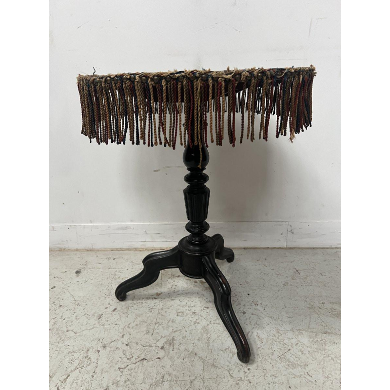 Guéridon basculant Napoléon III en bois noirci – XIXᵉ siècle