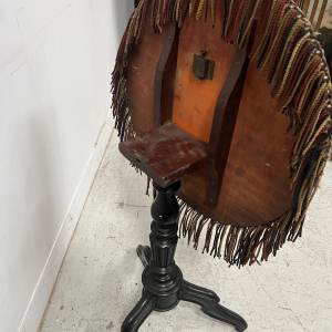 Napoleon III tilting pedestal table in blackened wood – 19th century