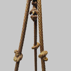 Lustre de style Louis XVI en bronze et bobèches en verre dépoli – XXᵉ siècle