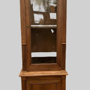 Two-part Directoire-style display cabinet in solid walnut – 20th century