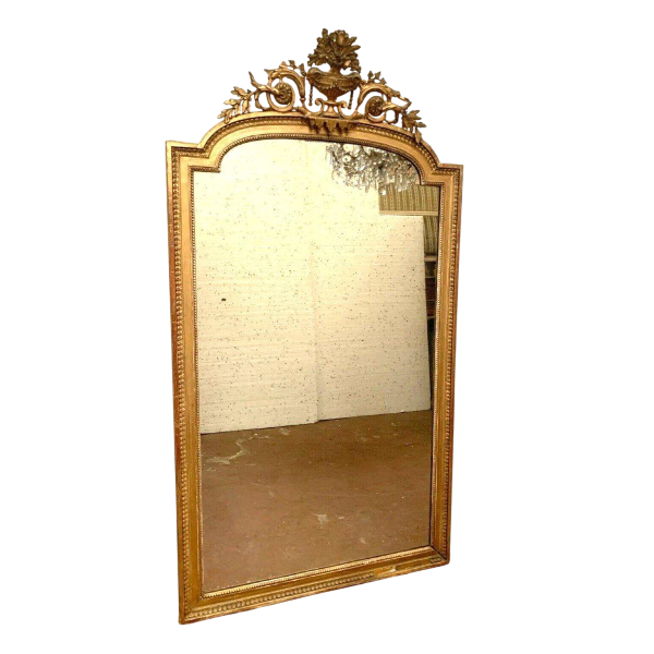 Louis XVI style mirror in wood and gilded stucco – 19th century