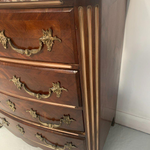 Napoleon III style chest of drawers in rosewood and mahogany – 20th century