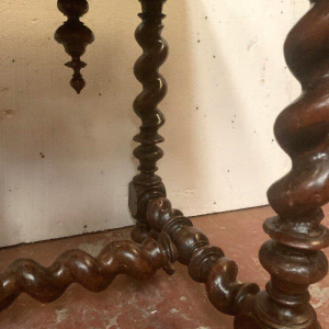 Louis XIII style carved walnut writing desk, 19th century