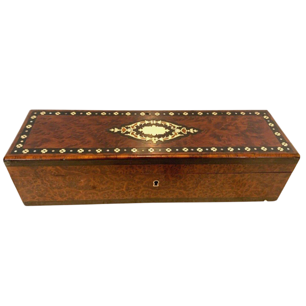 Boîte à gants Napoléon III en loupe de thuya et marqueterie Boulle, XIXᵉ siècle