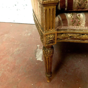 Vergulde houten fauteuil in Lodewijk XVI-stijl met kussen, 20e eeuw