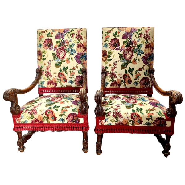 Pair of Renaissance Style Armchairs in Solid Walnut, 19th Century