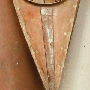 Canoé ancien en acajou, vers 1920