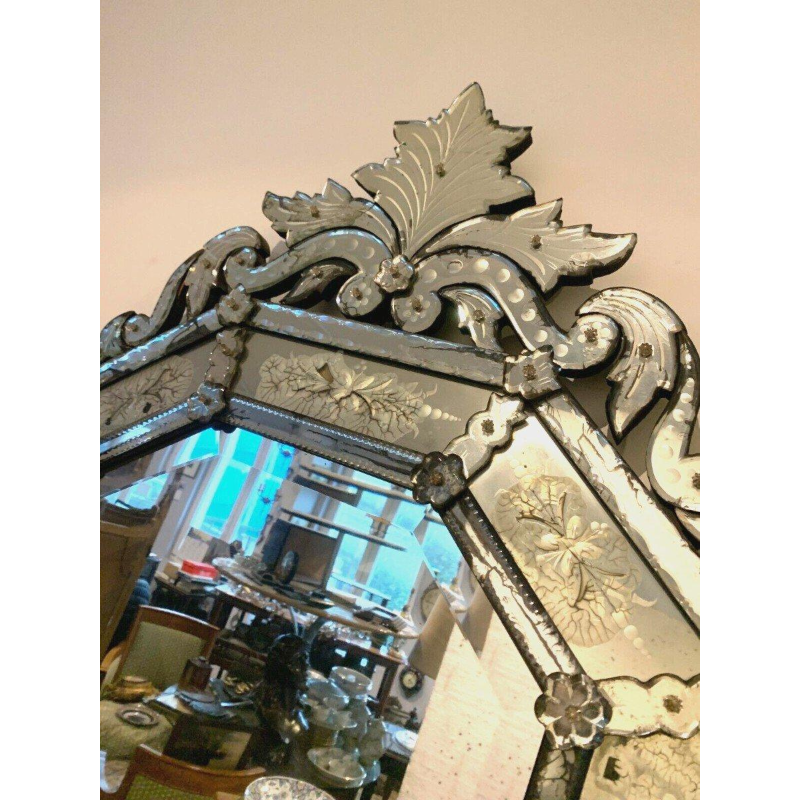 Venetian mirror with a frame and pediment, early 20th century