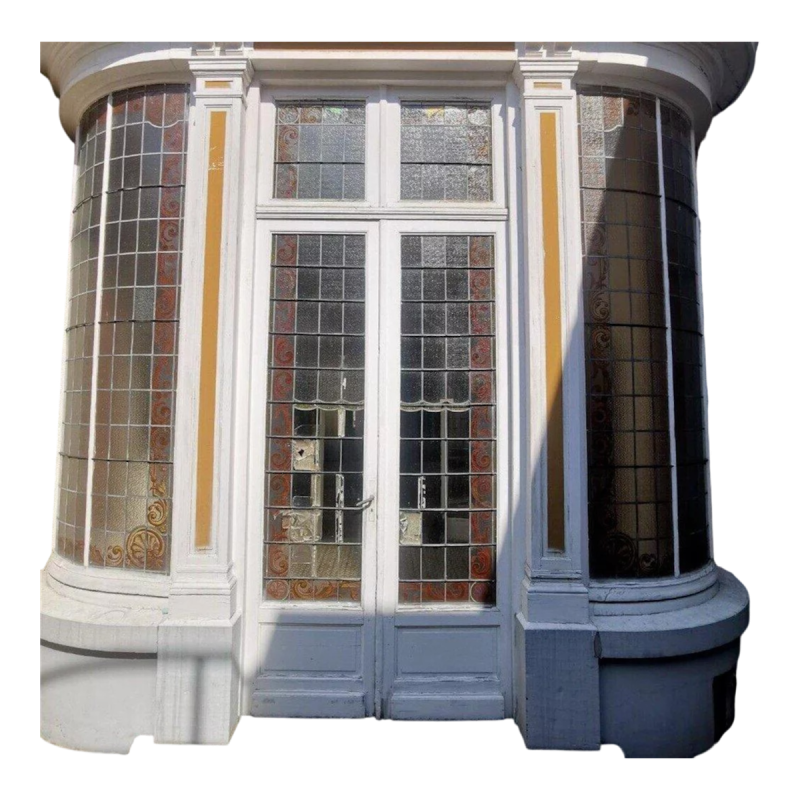 Alfred Labille, verticaal erkerraam in gebrandschilderd glas, 1913