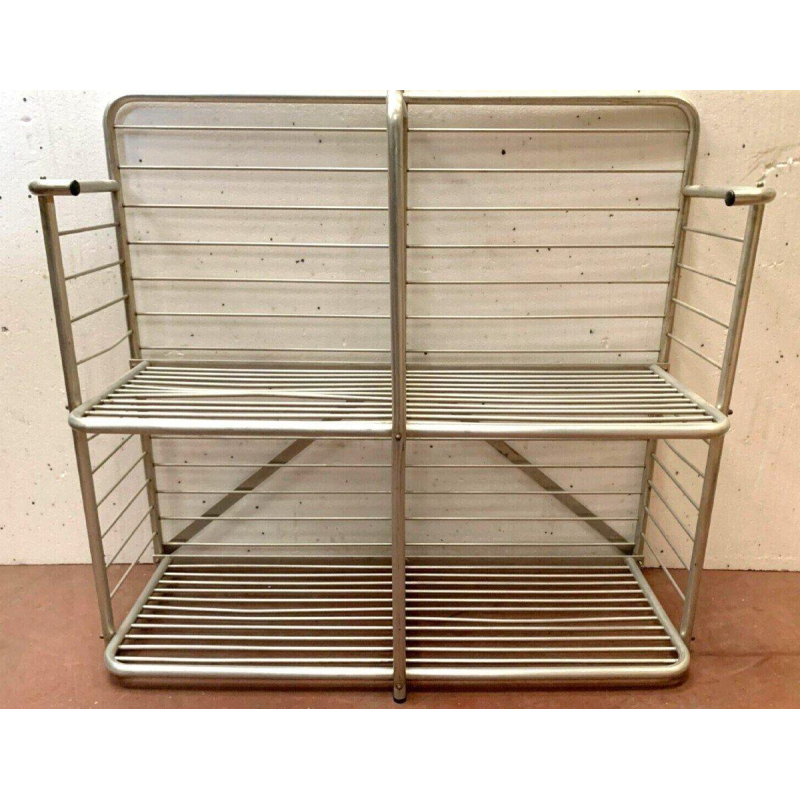 Bakkerijvitrine met twee niveaus, gemaakt van gebogen aluminium, 20e eeuw.