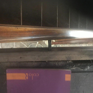 Mahogany glass-fronted balance scale, Maison Poulenc Frères in Paris, 20th century