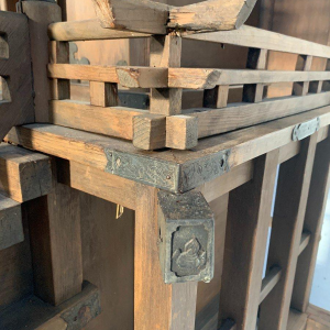 Maquette monumentale, Temple japonais en bois, architecture shinto chamaniste, XXᵉ siècle