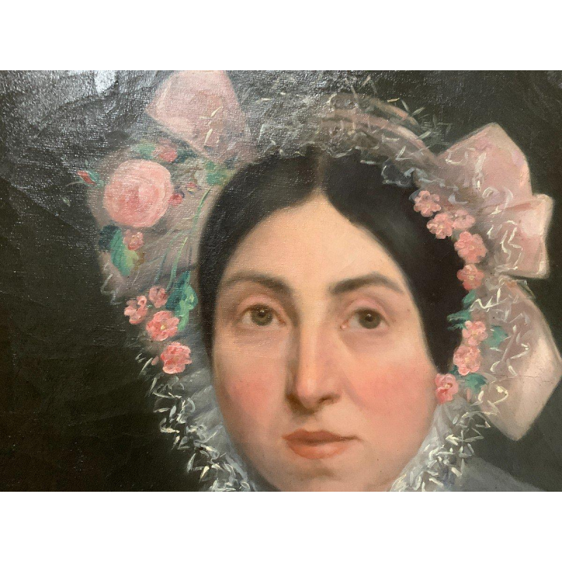 Paire de portraits d’ancêtres, huile sur toile en cadres ovales dorés, XIXᵉ siècle