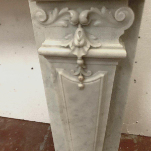 Open haard in Regency-stijl van wit Carrara-marmer, 19e eeuw.